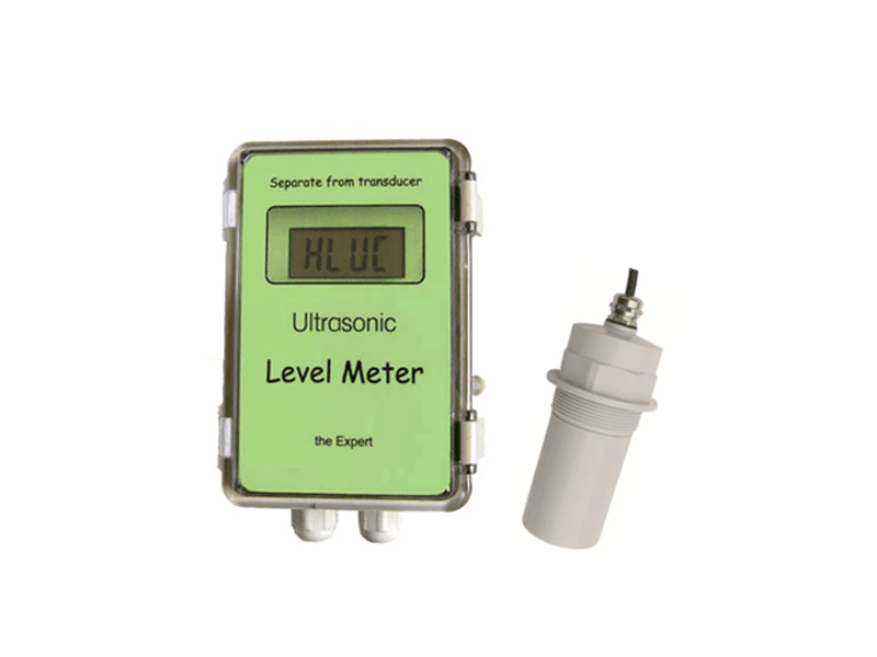 Remote version ultrasonic level meter